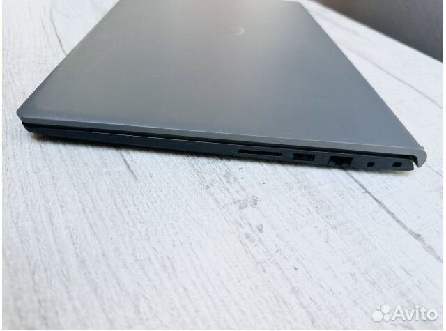 Dell Vostro 3510 (P112F) i5 8/256 Black Хорошее Б/У