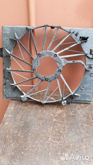 Диффузор,лопасти вентилятора радиатора охлаждения