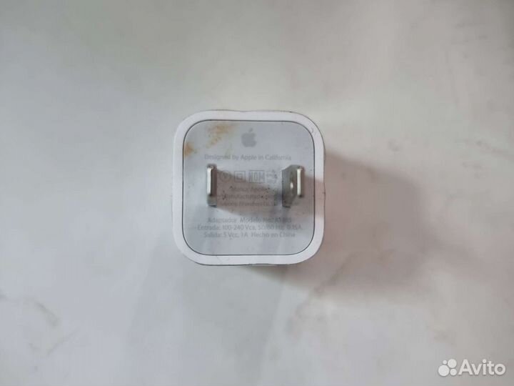 Оригинальный блок iPhone