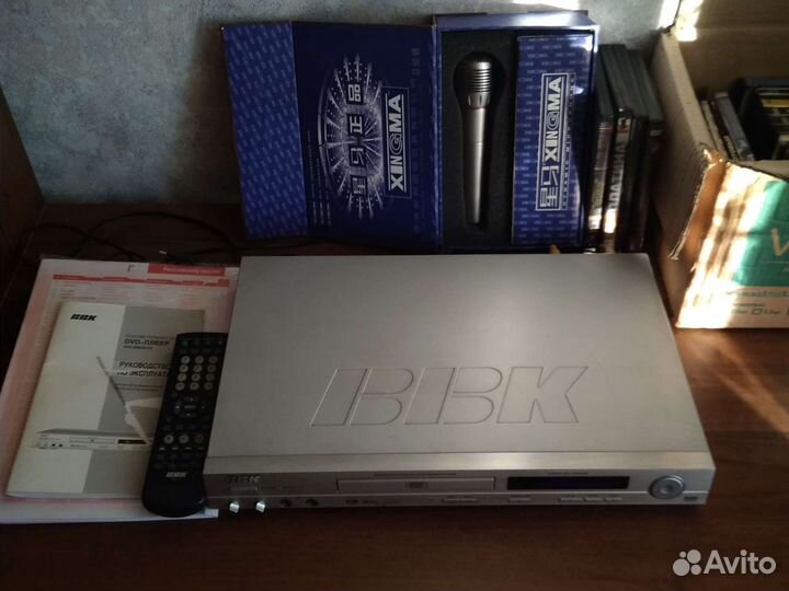 Dvd-плеер ввк931s с караоке. Микрофон прилагается