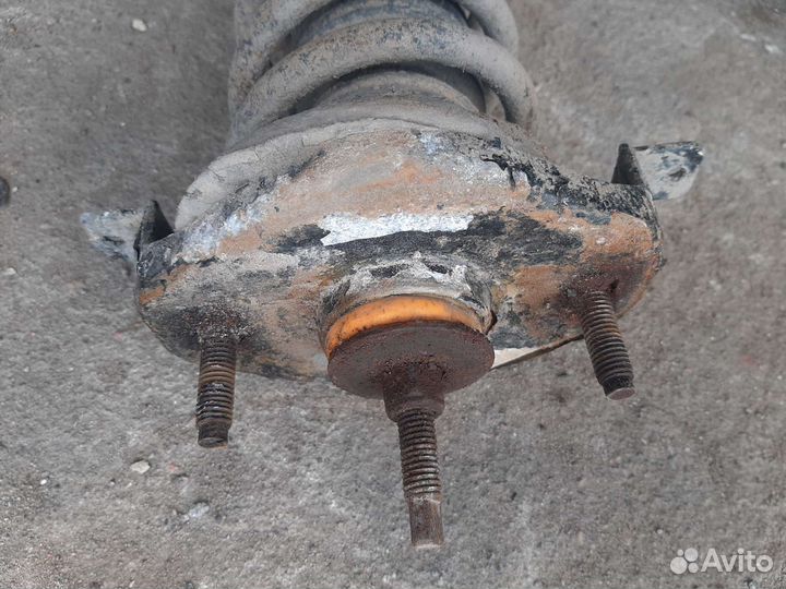 Амортизатор задний Dodge Stratus Chrysler Sebring