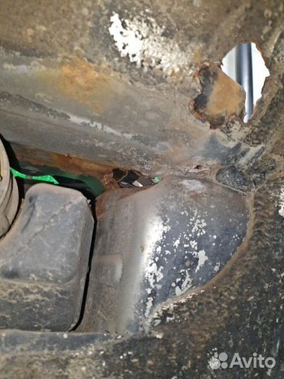 Ноускат Nosecut toyota hiace TRH229