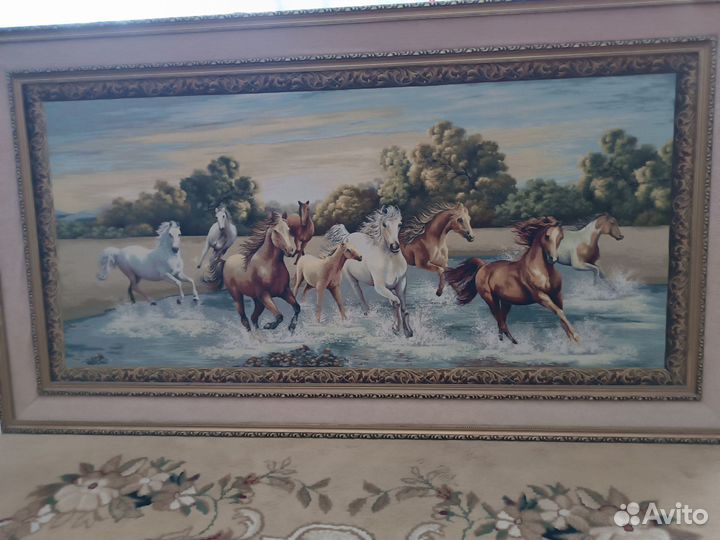 Картины для интерьера современная