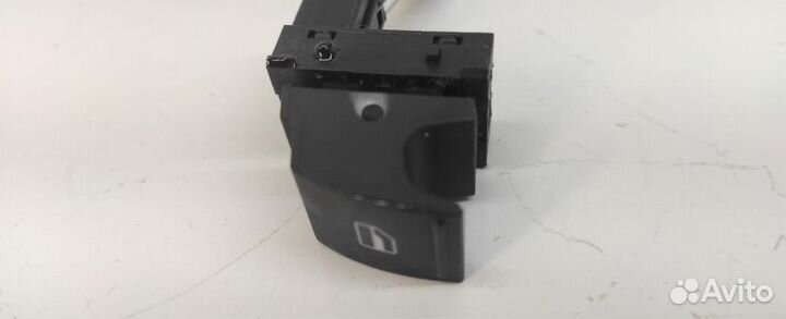 Кнопка стеклоподъемника Volkswagen Sharan