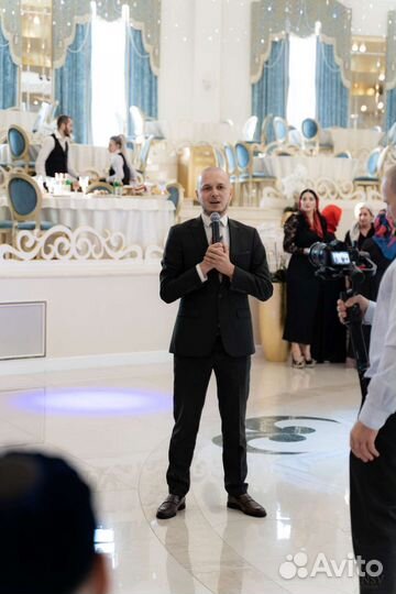 Ведущий мероприятий