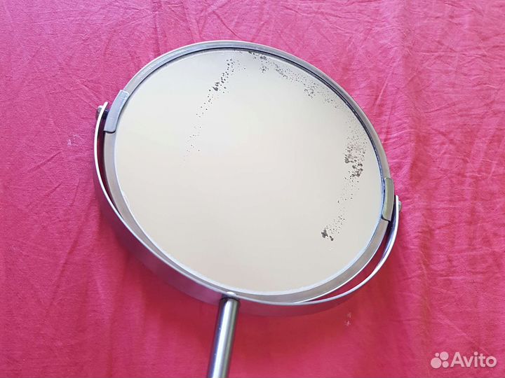 Зеркало настольное с увеличением