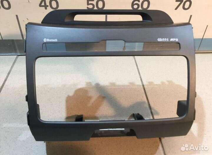 Рамка магнитолы Киа Спортедж 2010-2015