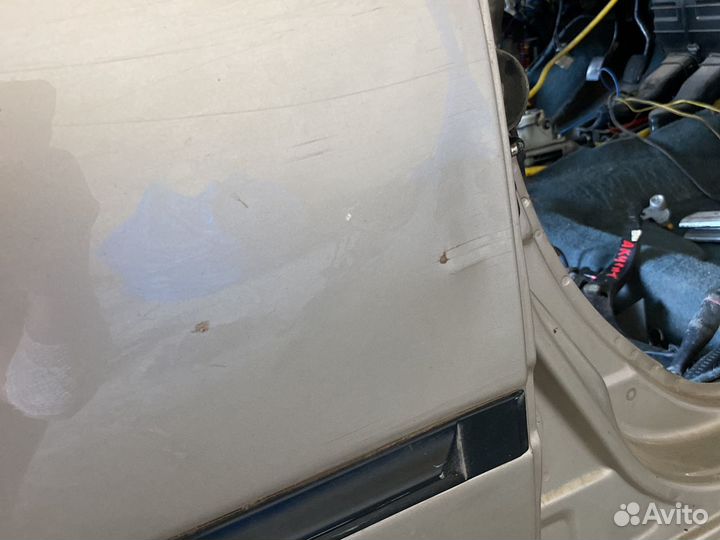 Задняя правая дверь Hyundai Accent