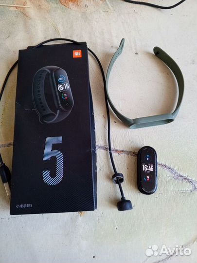 Фитнес браслет xiaomi mi band 5