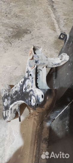 Подрамник kia Пиканто 3