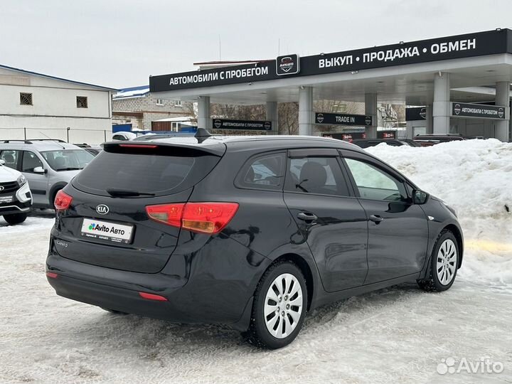 Kia Ceed 1.6 AT, 2015, 172 045 км