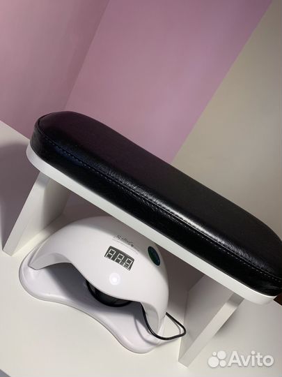 Маникюрная подставка для рук