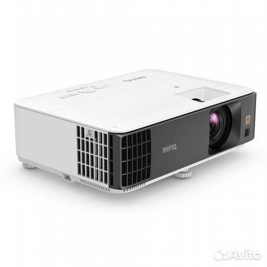 Новый проектор портативный BenQ TK700 EU