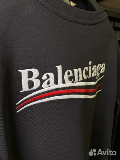 Свитшот Balenciaga