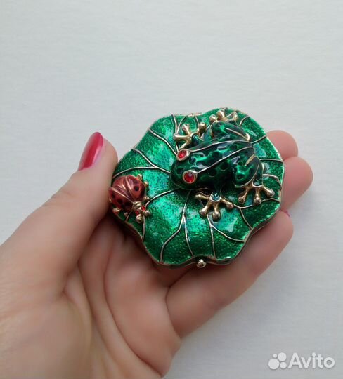 Шкатулка Лягушка с эмалью