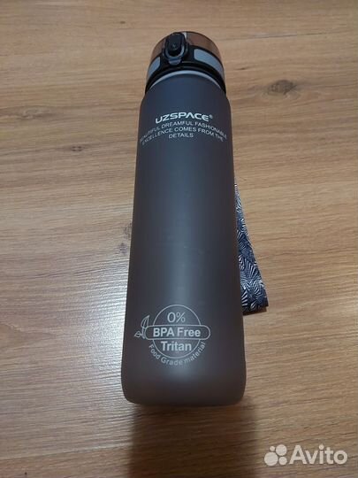 Тритановая бутылка 1л для занятий спортом