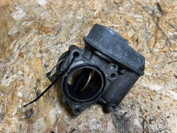 Заслонка дроссельная Volkswagen jetta 5 (1K2 2005