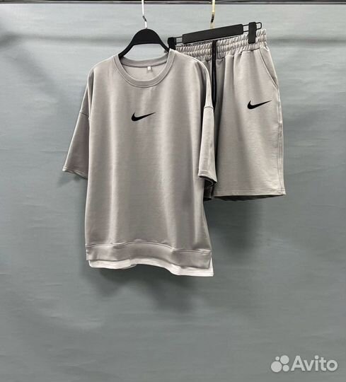 Мужской костюм на лето Nike