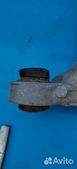 Рычаг задний правый Land Rover Range Rover Sport