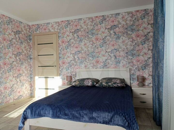 2-к. квартира, 57 м², 3/3 эт.