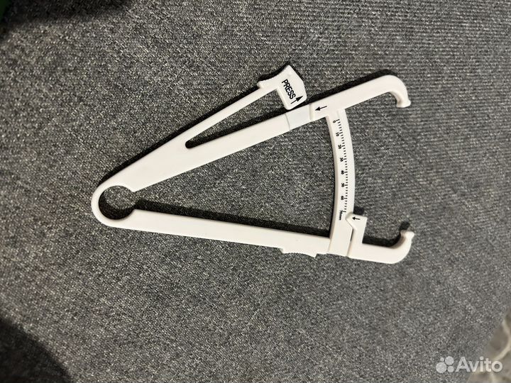 Прибор для измерения толщины жировой ткани