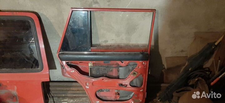 Двери на ваз 2104