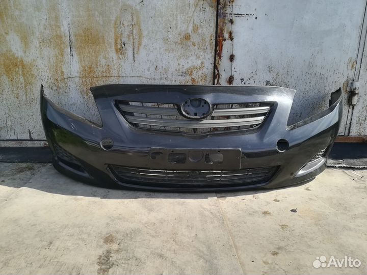 Бампер передний Toyota Corolla E150
