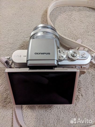 Фотоаппарат Olympus Pen E-PL8 Kit