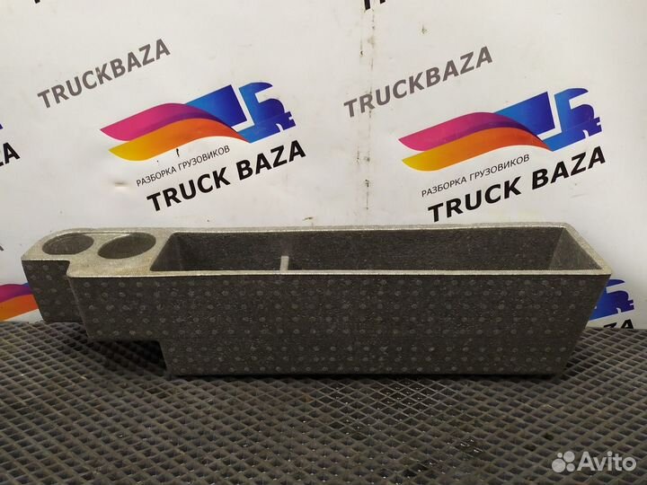 Вставка бардачка Renault T