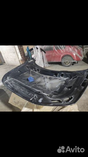 Капот Range Rover sport