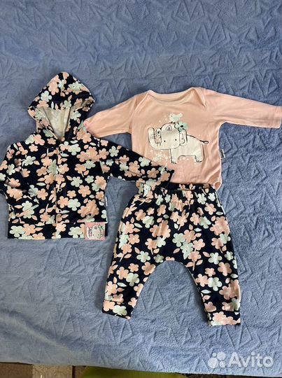 Костюмчик на девочку 62 размер