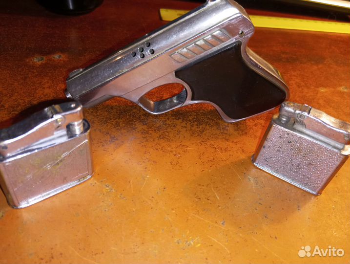 Зажигалка в виде пистолета СССР