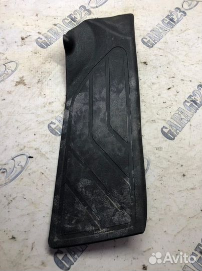 Накладка подножка Peugeot 307 2008 рестайлинг