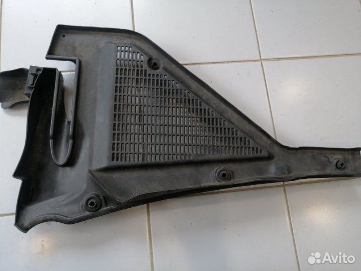 Жабо переднее левое Bmw X5 E70 4.0 N57D30B