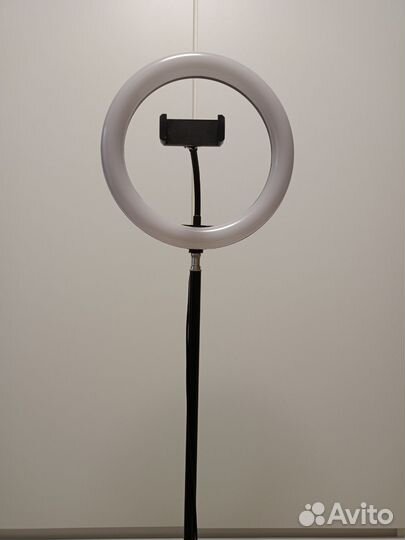 Кольцевая лампа со штативом 26см