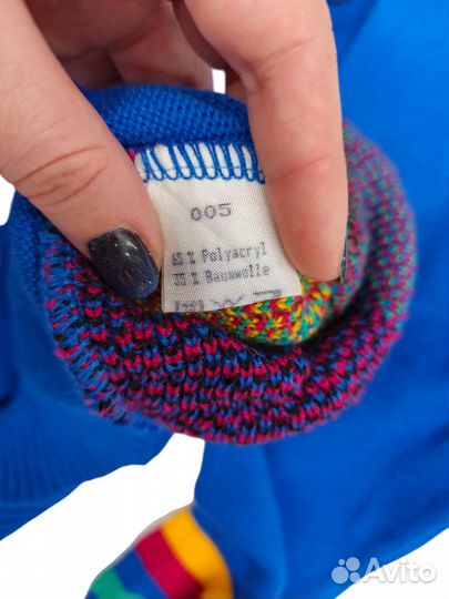 Свитер женский