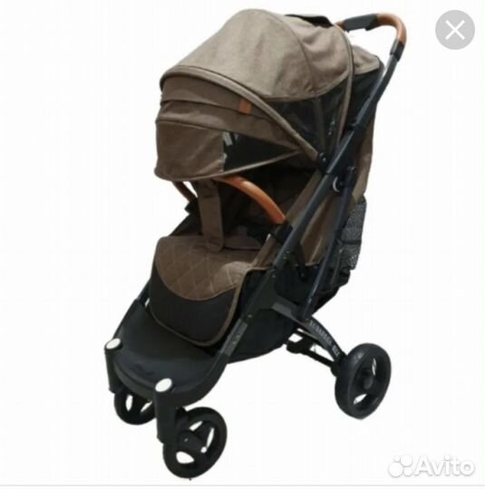 Прогулочная коляска yoya