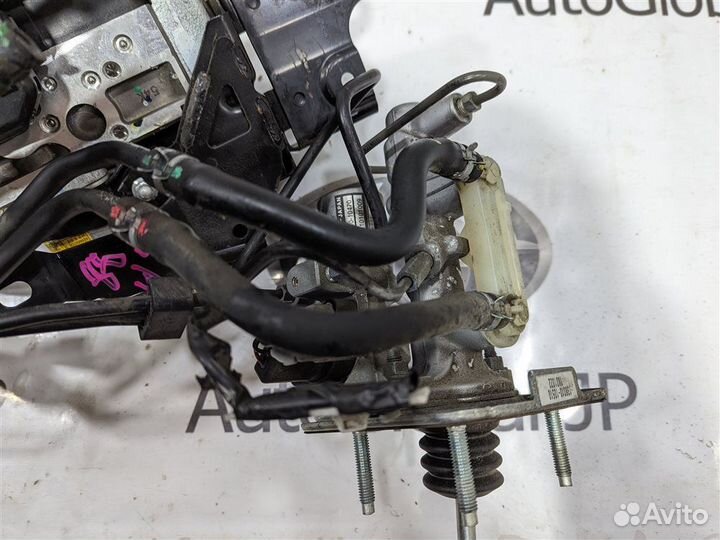 Цилиндр тормозной главный Toyota Estima