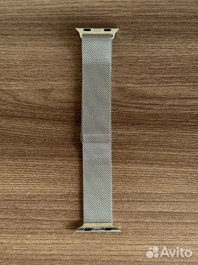 Apple watch milanese loop