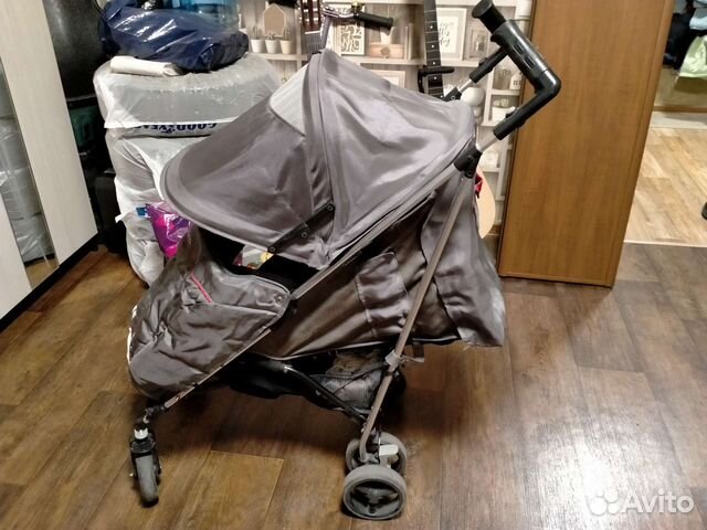Прогулочная коляска трость