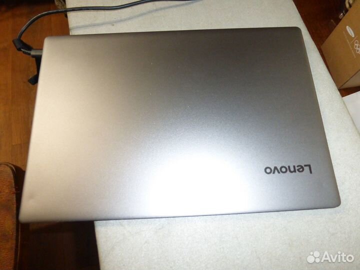Ноутбук Lenovo ideapad