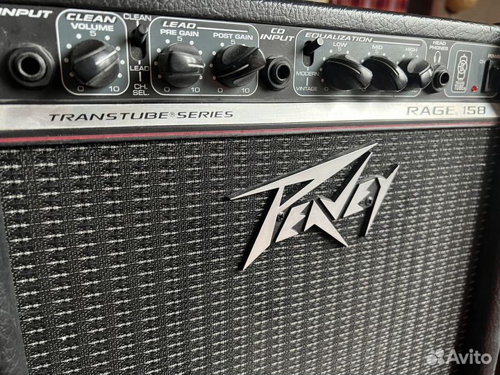 Гитарный комбоусилитель Peavey rage 158
