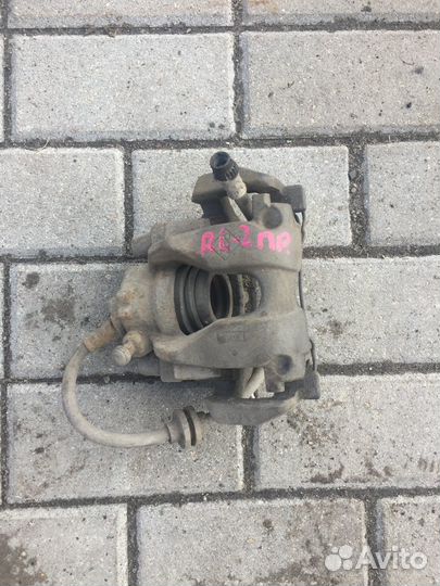 Рено логан 2 суппорт тормозной передний правый