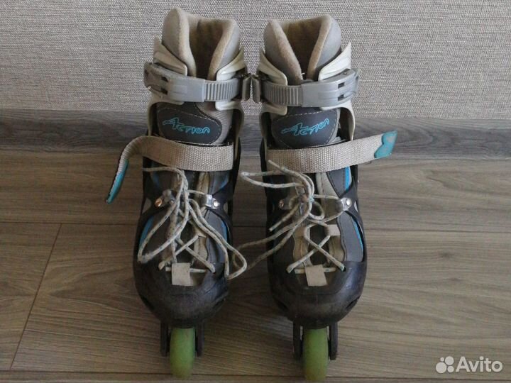 Коньки роликовые