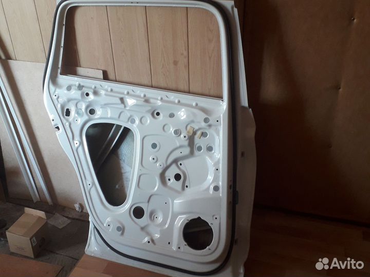 Дверь задняя левая шкода кодиак