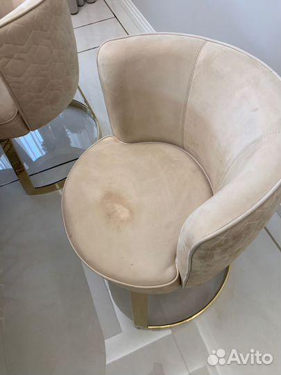 Химчистка мебели из нубука и замши