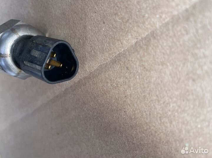 Датчик давления топлива 1az 2az toyota 8945822010