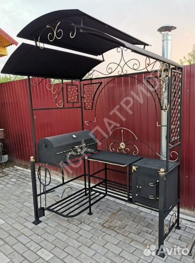 Беседка с мангалом