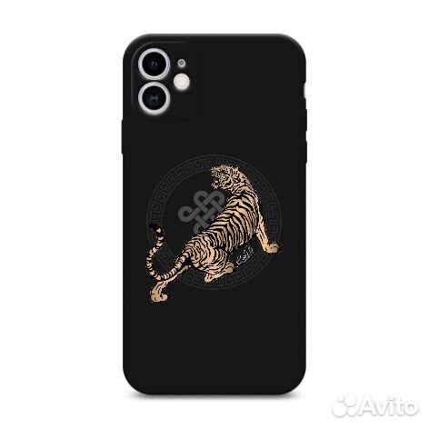 Чехол на iPhone 11