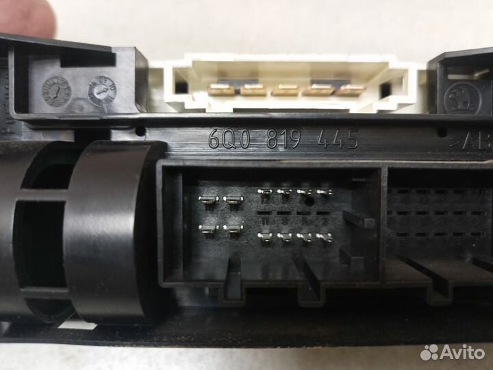 Блок управления печкой 5J0819045D